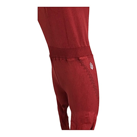 Free People FP‎ movement brick reddish brown Good karma onesie jumpsuit size M/L - Picture 3 of 10